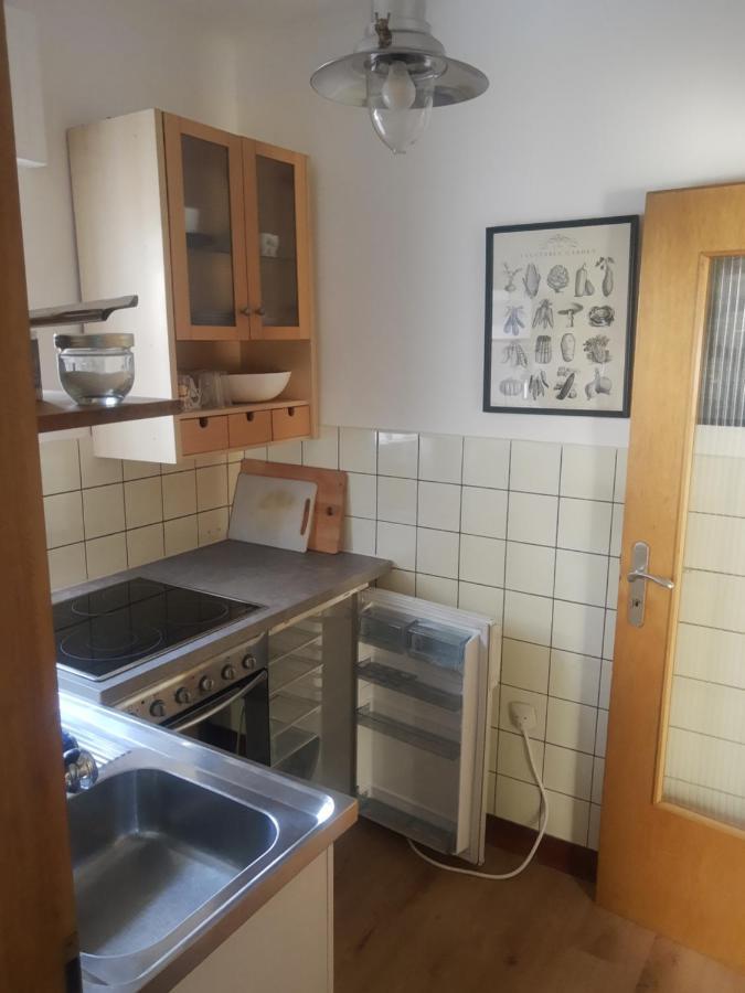 Gartenzimmer Mit Strassenbahn Zu Dom Und Messe 쾰른 외부 사진