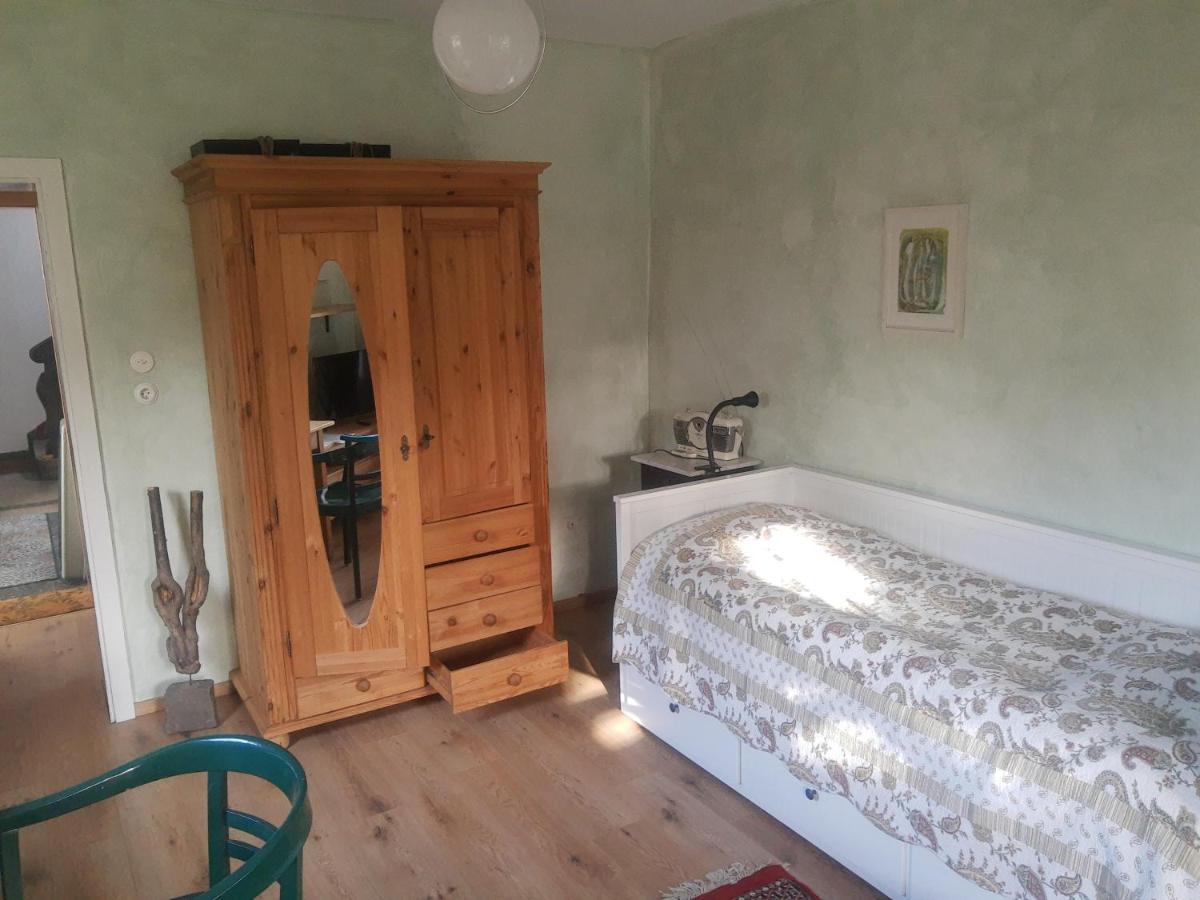 Gartenzimmer Mit Strassenbahn Zu Dom Und Messe 쾰른 외부 사진